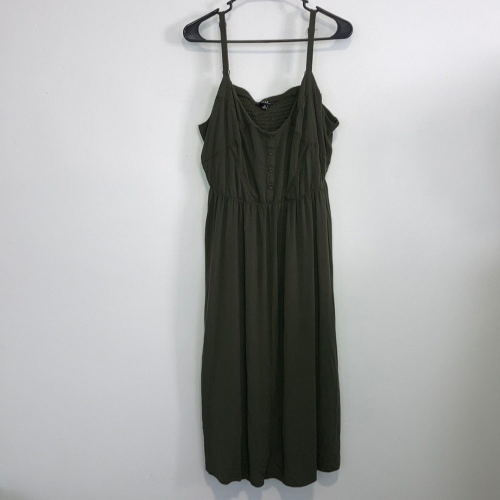 Torrid hunter green midi dress Size 2
